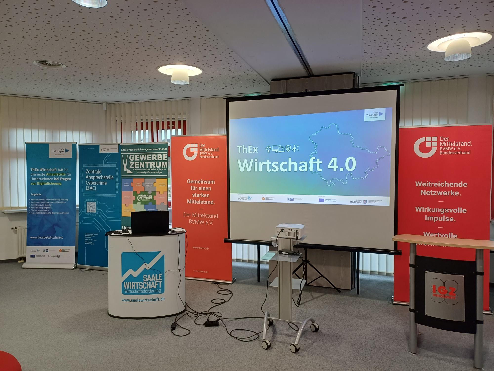 Erfolgreiches Fachforum: „Cybercrime erkennen, Schäden vermeiden“